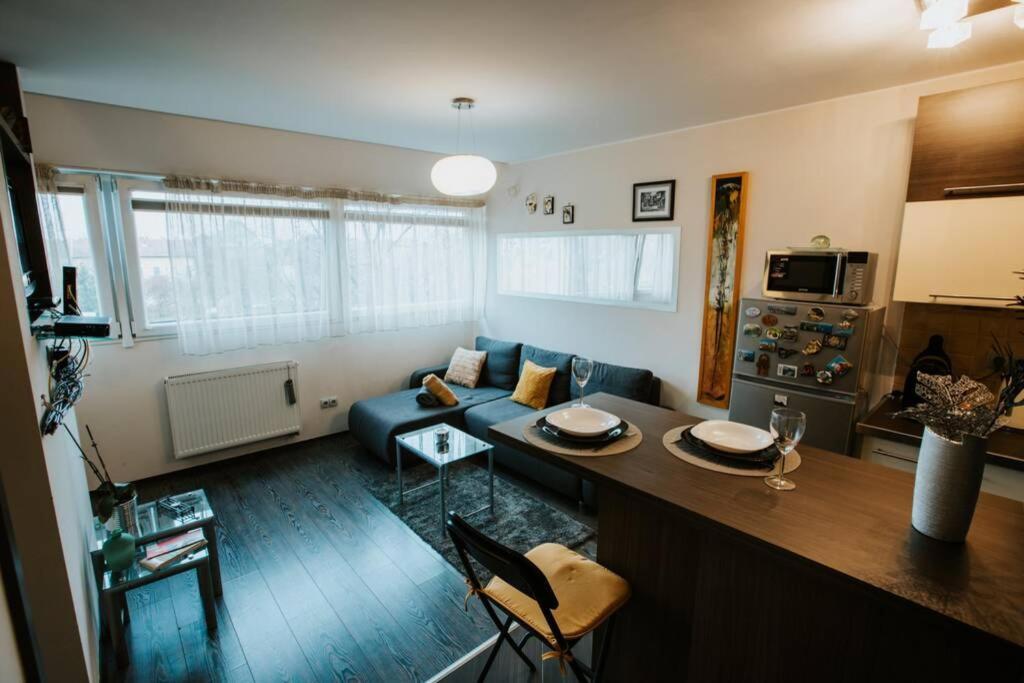 Nyugalom A Belvarosban Szeged Extérieur photo